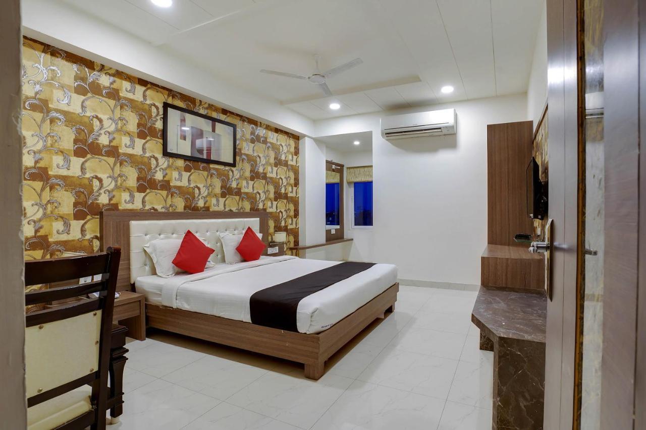 Townhouse Oak Sri Simran Park Hotel Near Secunderabad Railway Station Hajdarábád Exteriér fotografie