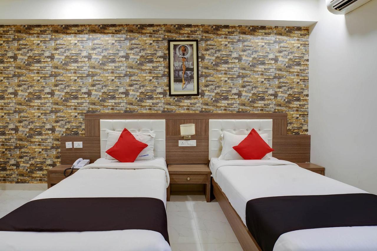 Townhouse Oak Sri Simran Park Hotel Near Secunderabad Railway Station Hajdarábád Exteriér fotografie